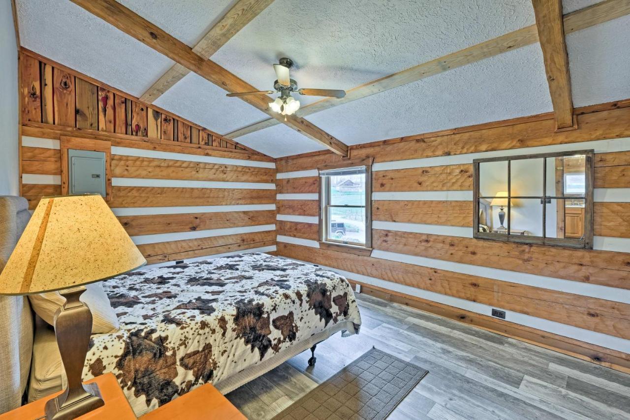 Rogersville Barn Apartment On 27 Acres With Pond! Dış mekan fotoğraf